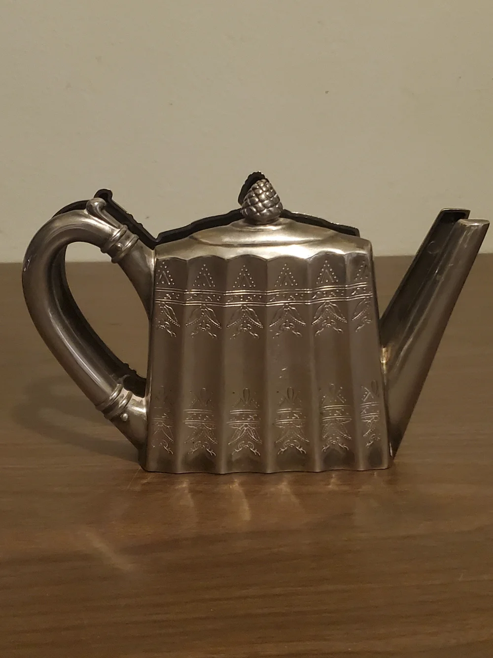 Godinger 1993 Silver plated napkinholder  Teapot